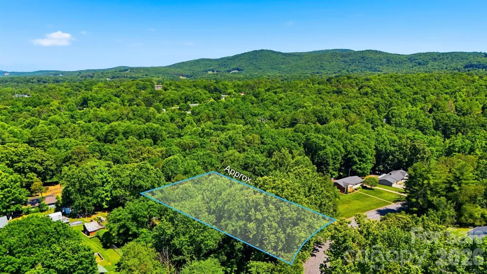 706 GARROU AVENUE SE Valdese, NC 28690