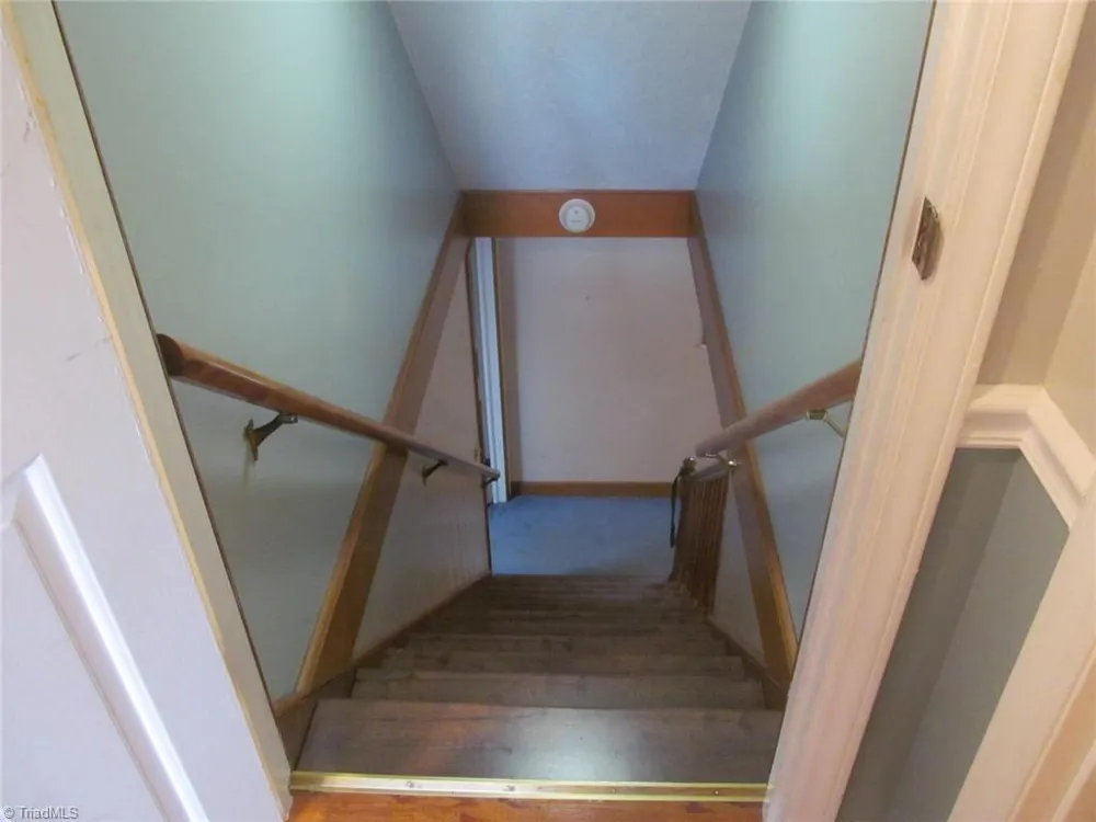 170 Queens Court Clemmons, NC 27012