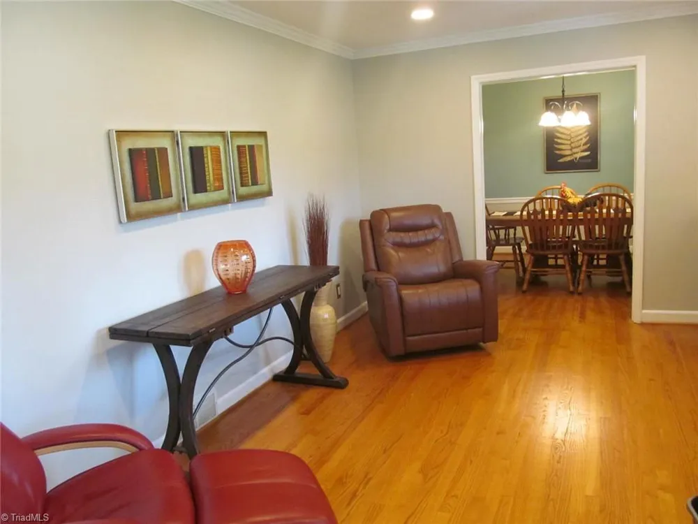 170 Queens Court Clemmons, NC 27012