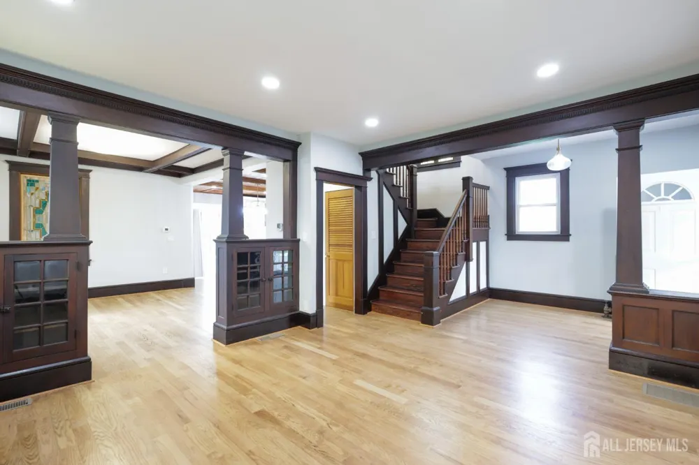 657 Amboy Avenue Edison, NJ 08837