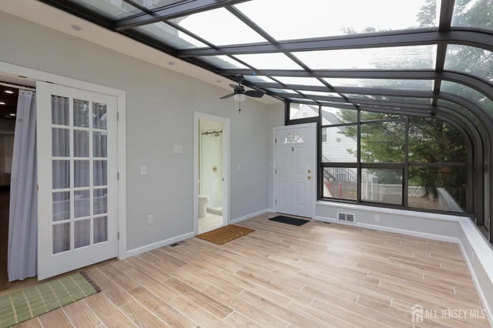 657 Amboy Avenue Edison, NJ 08837