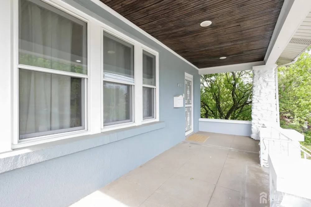 657 Amboy Avenue Edison, NJ 08837