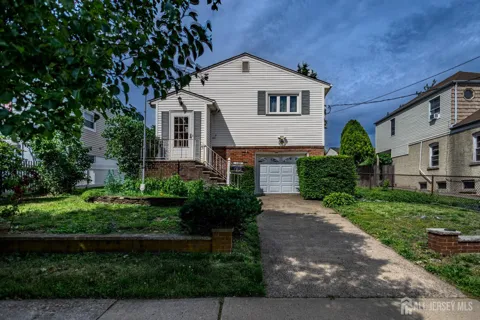 149 Strawberry Hill Avenue