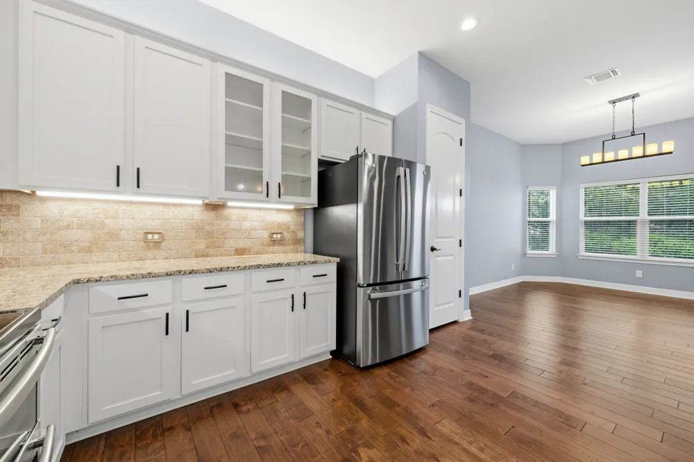 413 Bedford Drive Spicewood, TX 78669