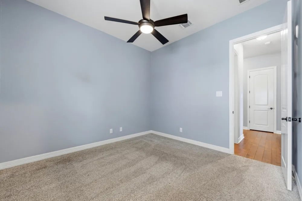 413 Bedford Drive Spicewood, TX 78669