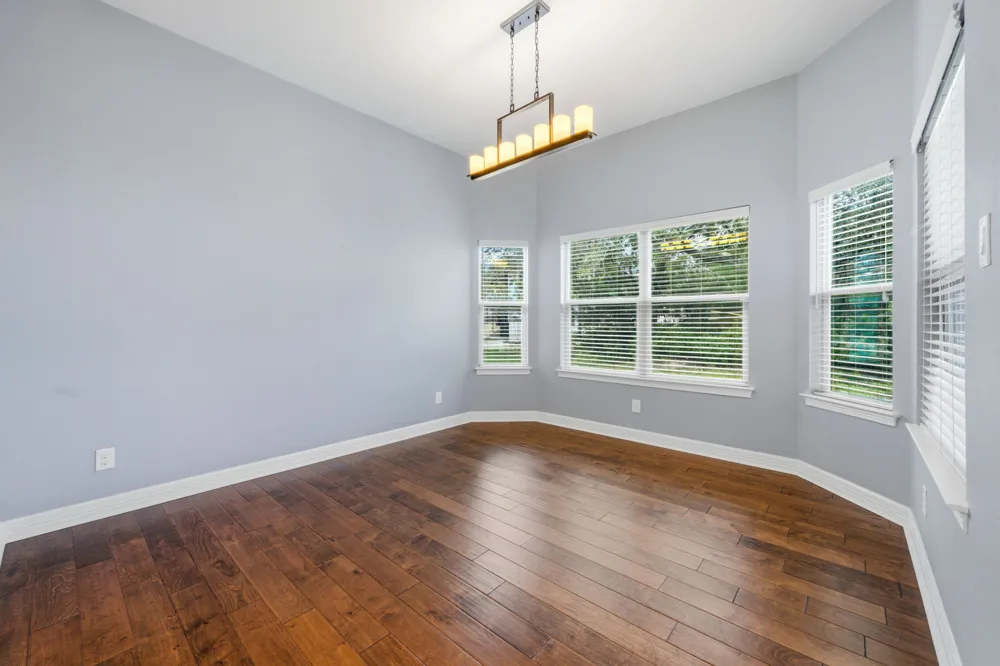 413 Bedford Drive Spicewood, TX 78669