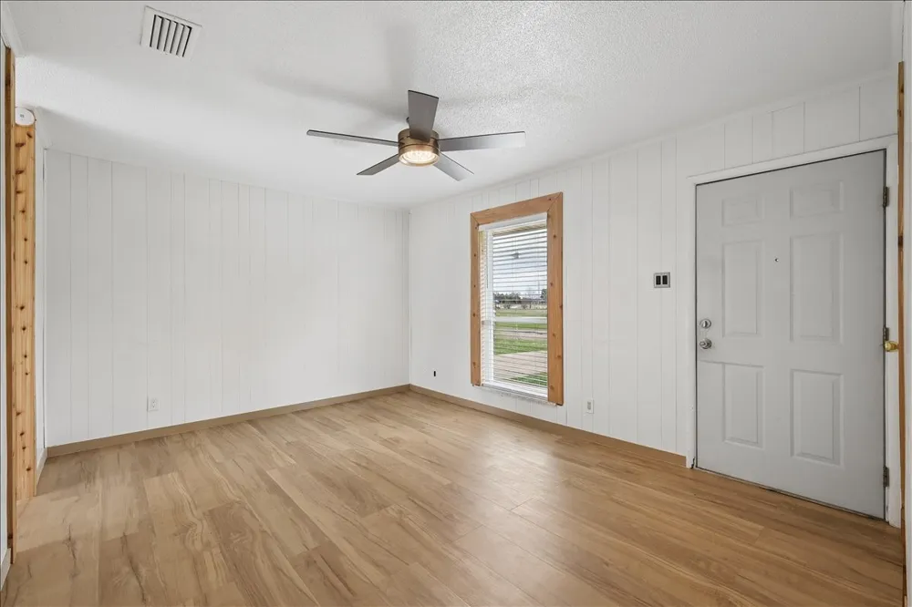 2114 Sunset Drive Brookston, TX 75421