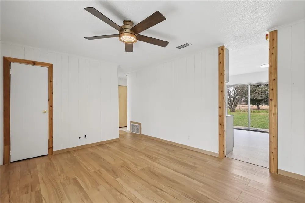 2114 Sunset Drive Brookston, TX 75421