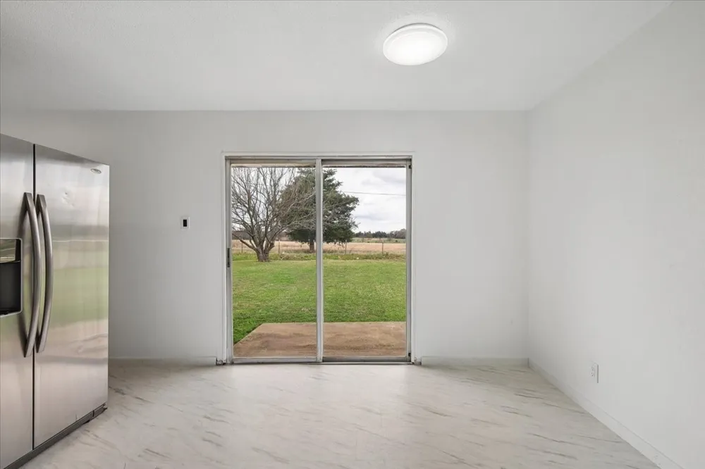 2114 Sunset Drive Brookston, TX 75421
