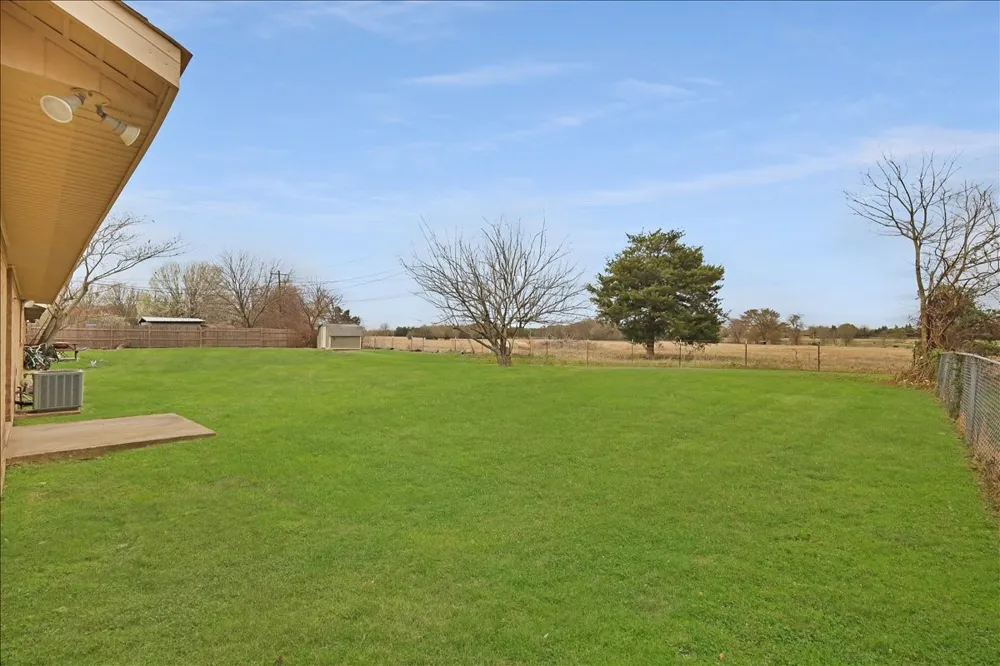 2114 Sunset Drive Brookston, TX 75421