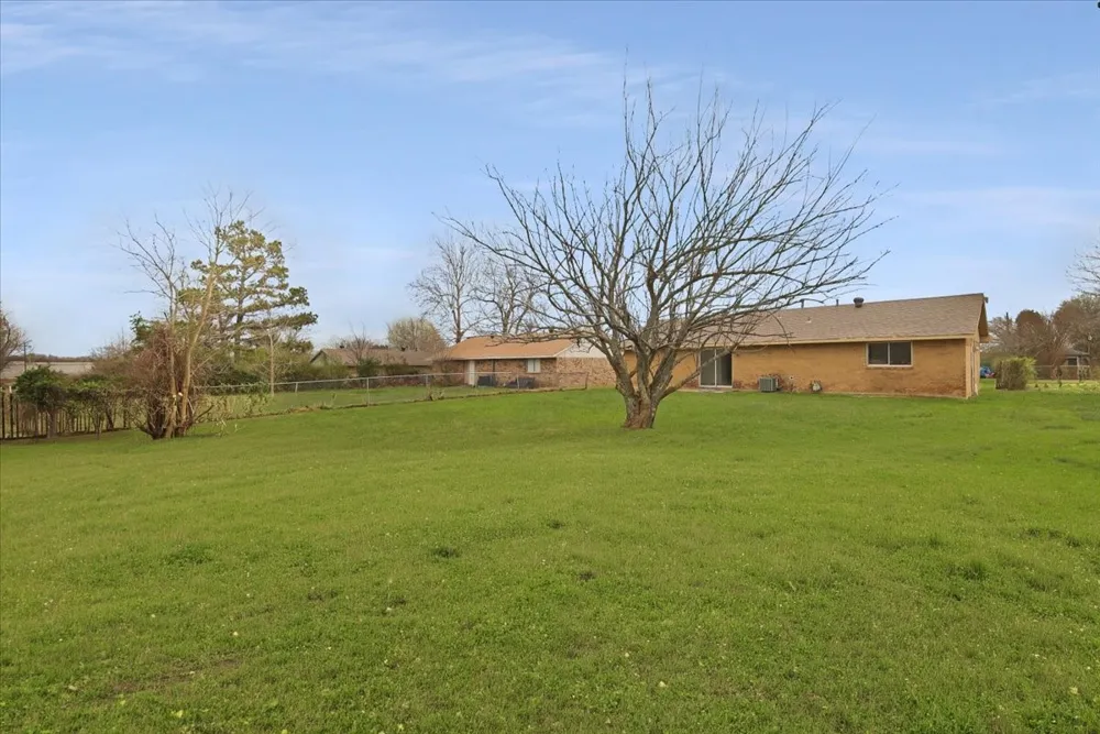 2114 Sunset Drive Brookston, TX 75421