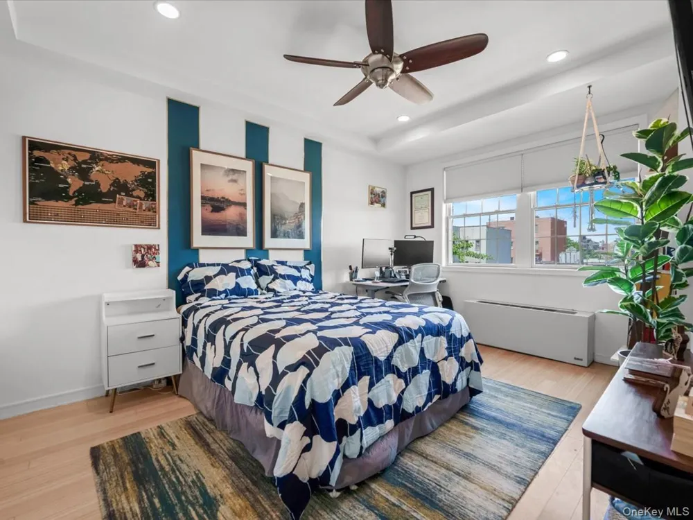 2519 35th Street #4C Astoria, NY 11103