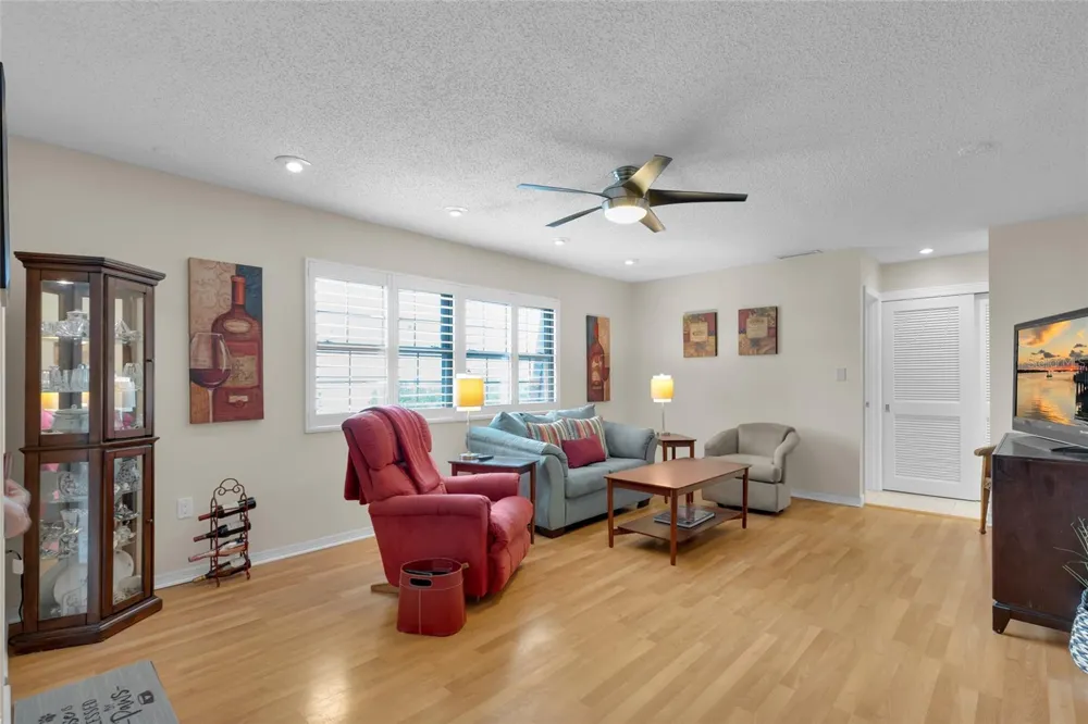 500 NEWELL HILL RD #110D Leesburg, FL 34748