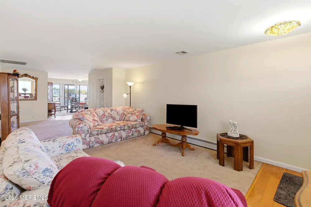943 Mallard Drive Lanoka Harbor, NJ 08734