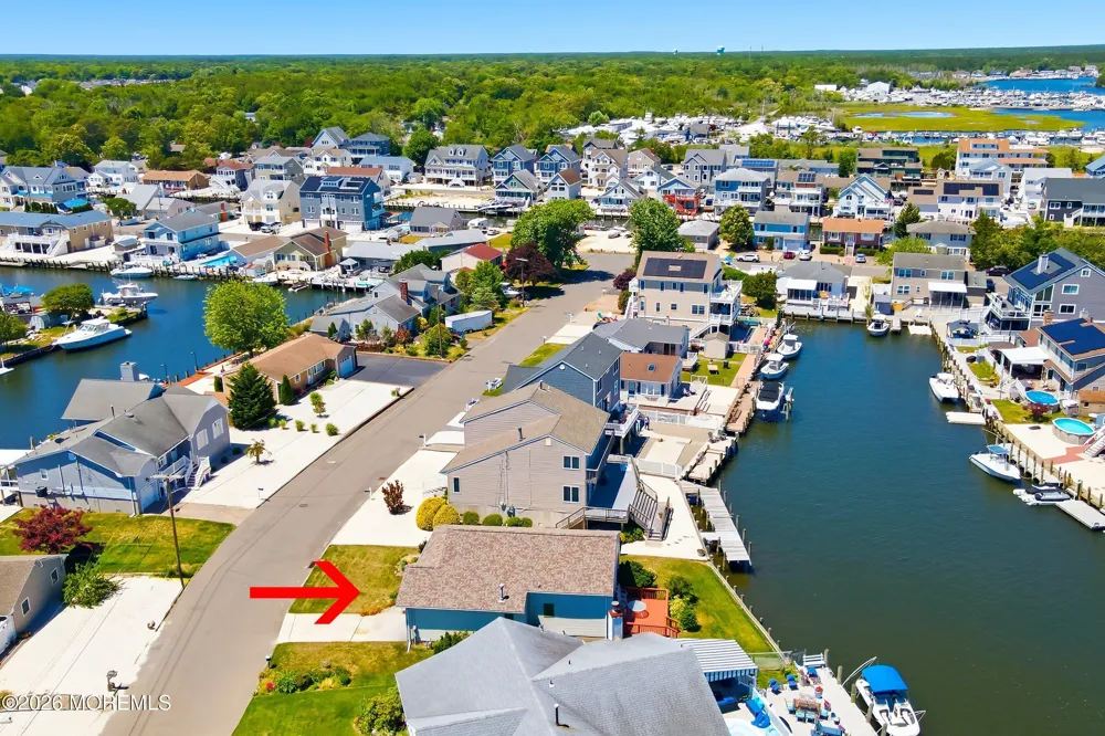 943 Mallard Drive Lanoka Harbor, NJ 08734