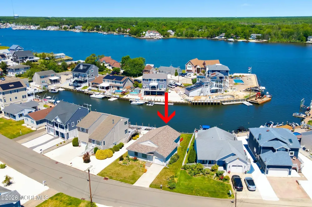 943 Mallard Drive Lanoka Harbor, NJ 08734