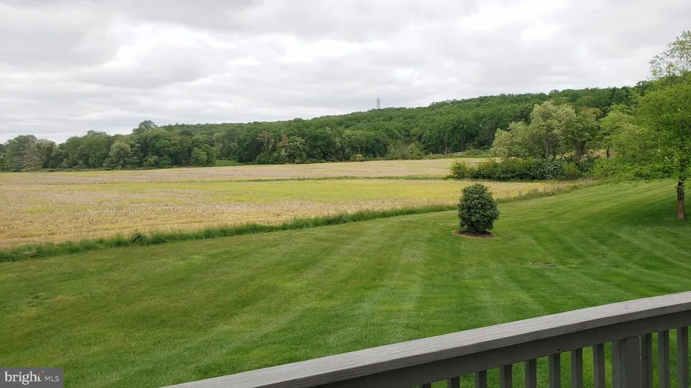 14 HAYWORTH CIRCLE Exton, PA 19341