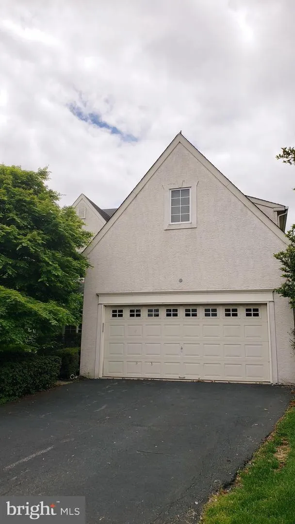 14 HAYWORTH CIRCLE Exton, PA 19341