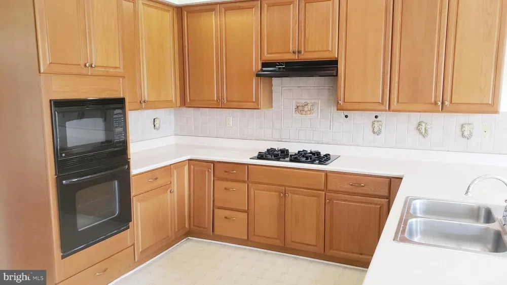14 HAYWORTH CIRCLE Exton, PA 19341