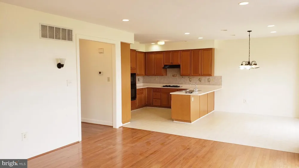 14 HAYWORTH CIRCLE Exton, PA 19341