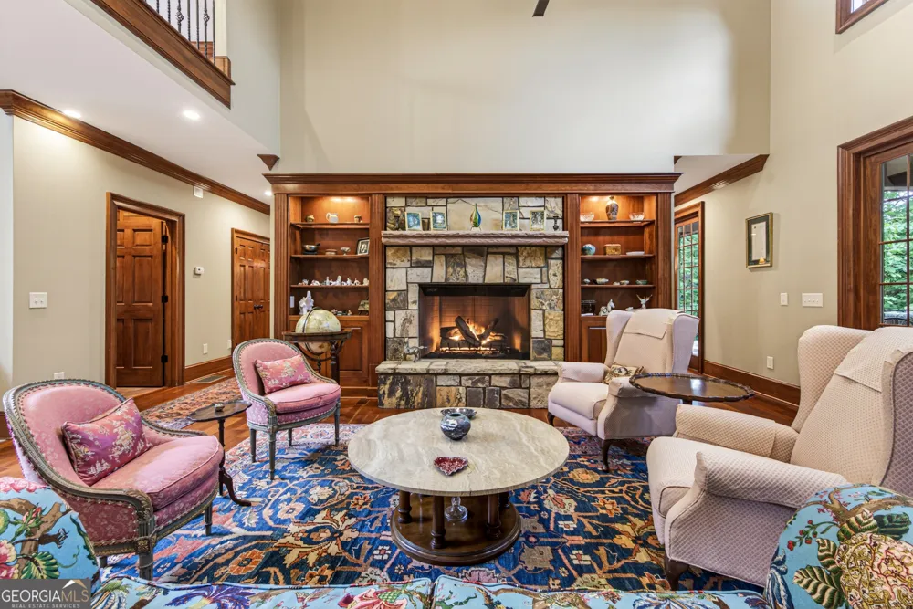 795 Chenocetah DR Cornelia, GA 30531
