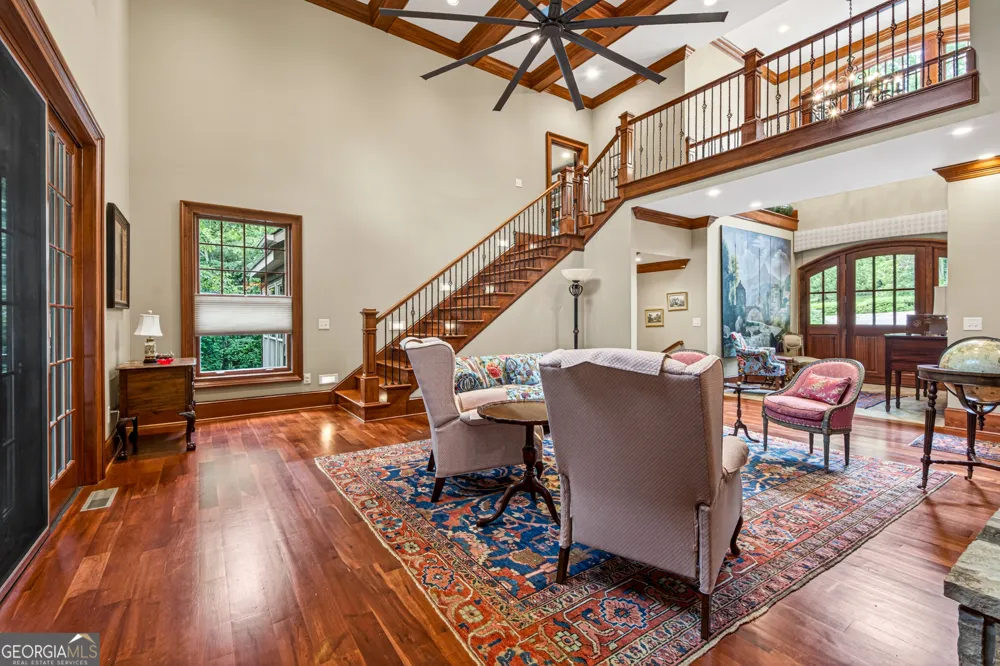 795 Chenocetah DR Cornelia, GA 30531