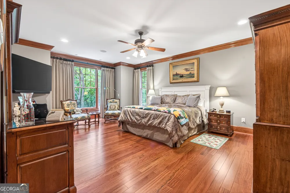 795 Chenocetah DR Cornelia, GA 30531