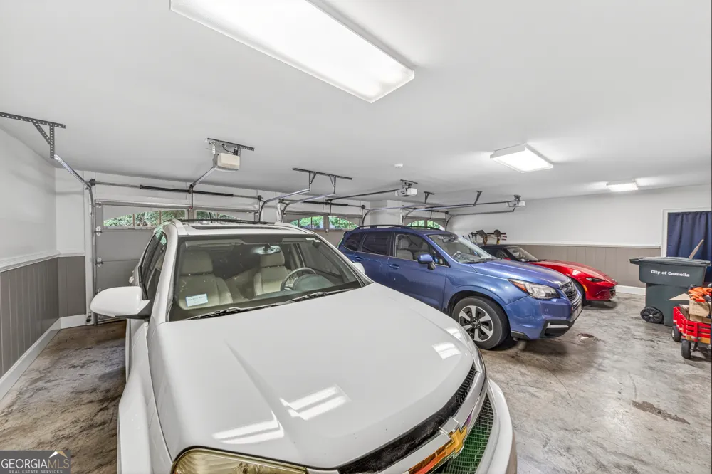 795 Chenocetah DR Cornelia, GA 30531
