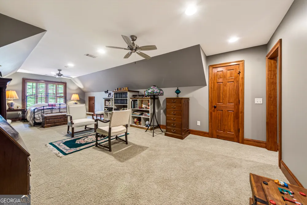 795 Chenocetah DR Cornelia, GA 30531