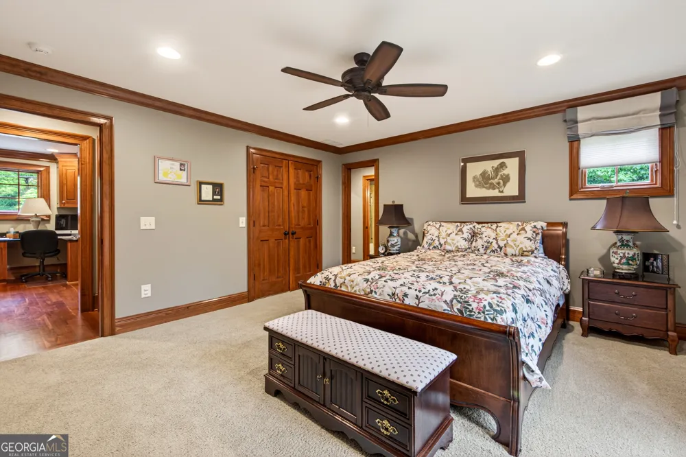 795 Chenocetah DR Cornelia, GA 30531