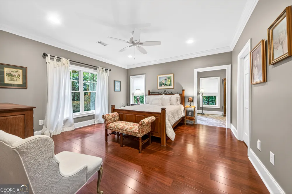 795 Chenocetah DR Cornelia, GA 30531
