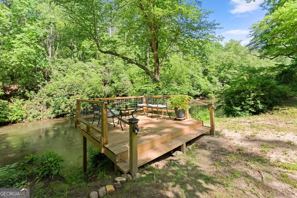 1088 Little Hawk RD Sautee Nacoochee, GA 30571