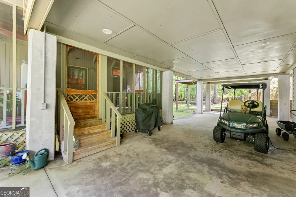1088 Little Hawk RD Sautee Nacoochee, GA 30571