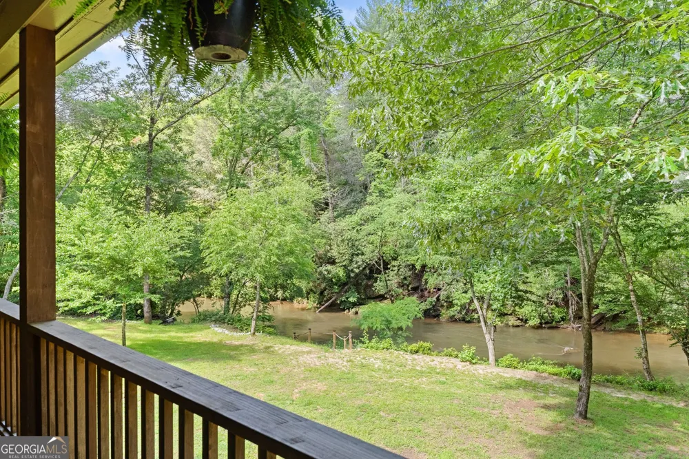 1088 Little Hawk RD Sautee Nacoochee, GA 30571