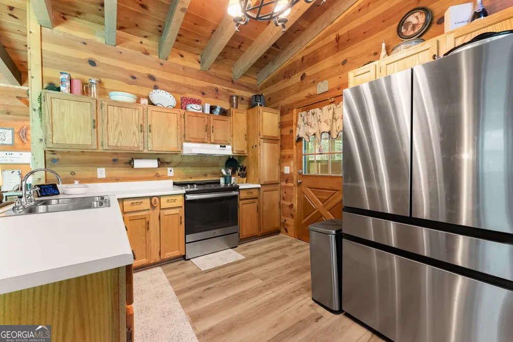 1088 Little Hawk RD Sautee Nacoochee, GA 30571