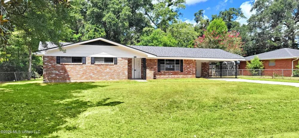 108 Tennyson Cove Picayune, MS 39466