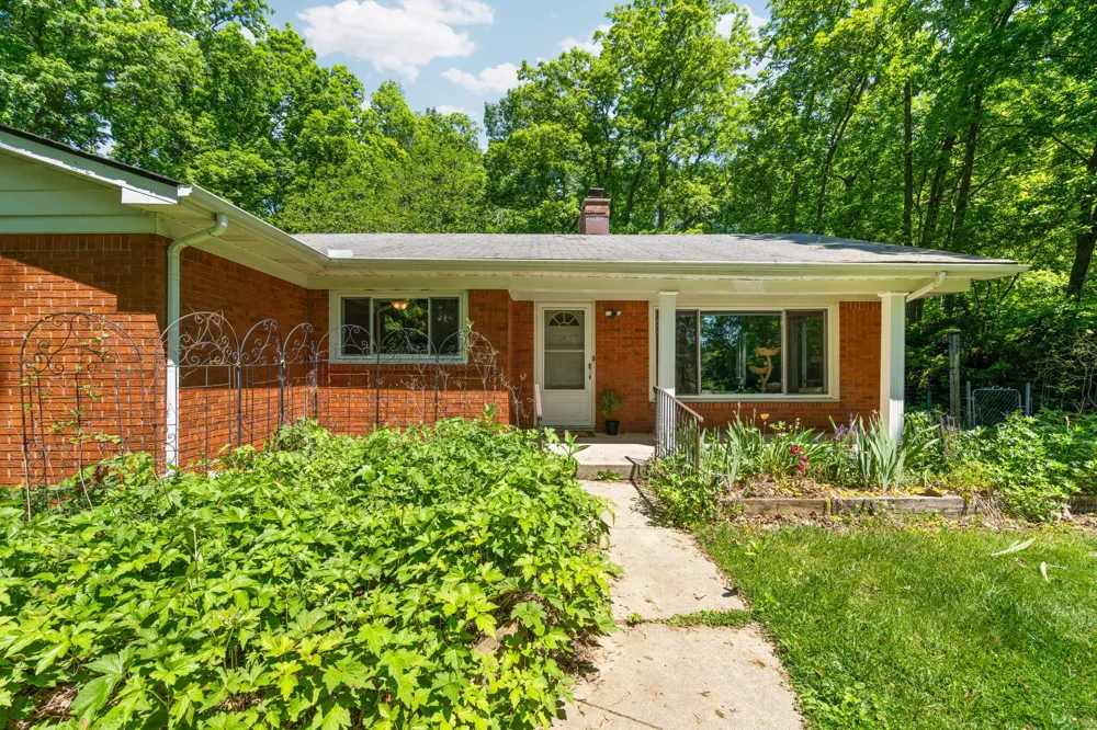 4271 Willis Road Milan, MI 48160