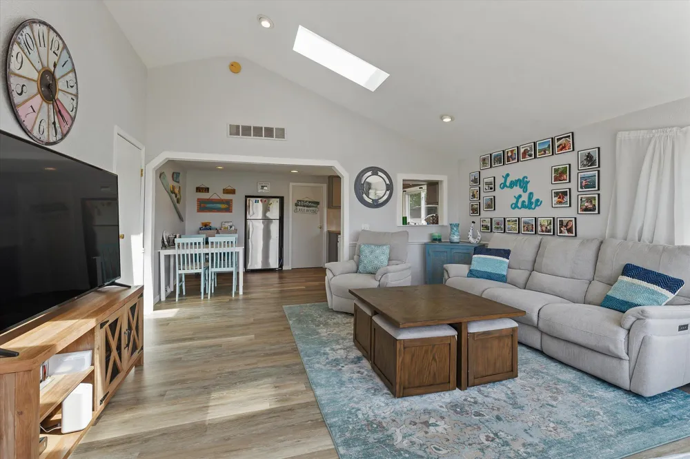 10333 Walnut Drive Three Rivers, MI 49093