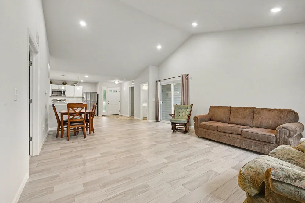 605 Bush Boulevard Three Rivers, MI 49093