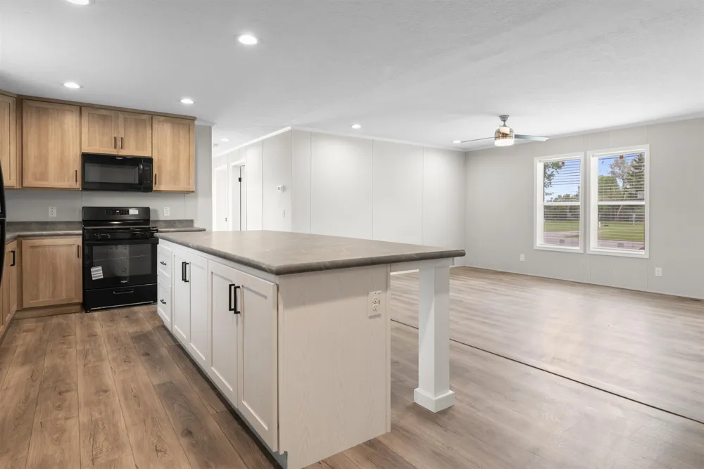 4087 Sunset Maple Drive Brown City City, MI 48416