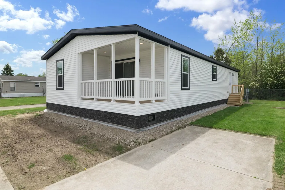 7198 W Mapleview Circle Brown City City, MI 48416