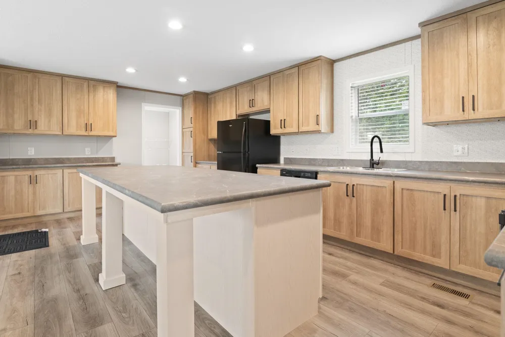 7198 W Mapleview Circle Brown City City, MI 48416