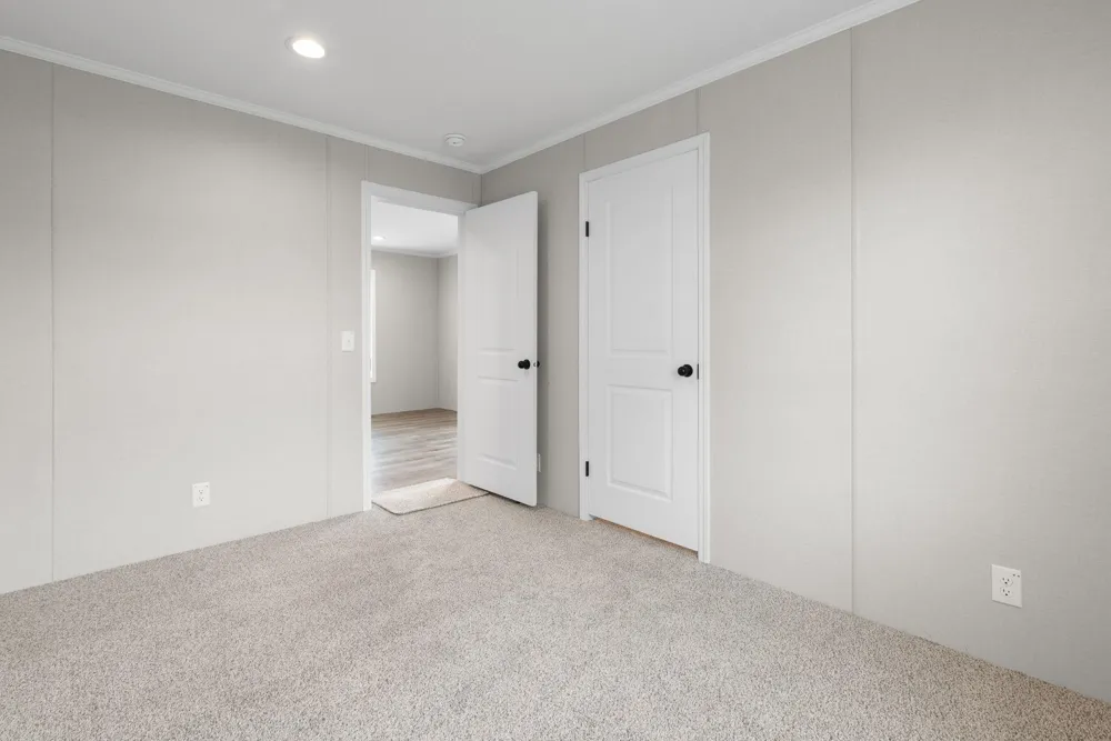 7198 W Mapleview Circle Brown City City, MI 48416