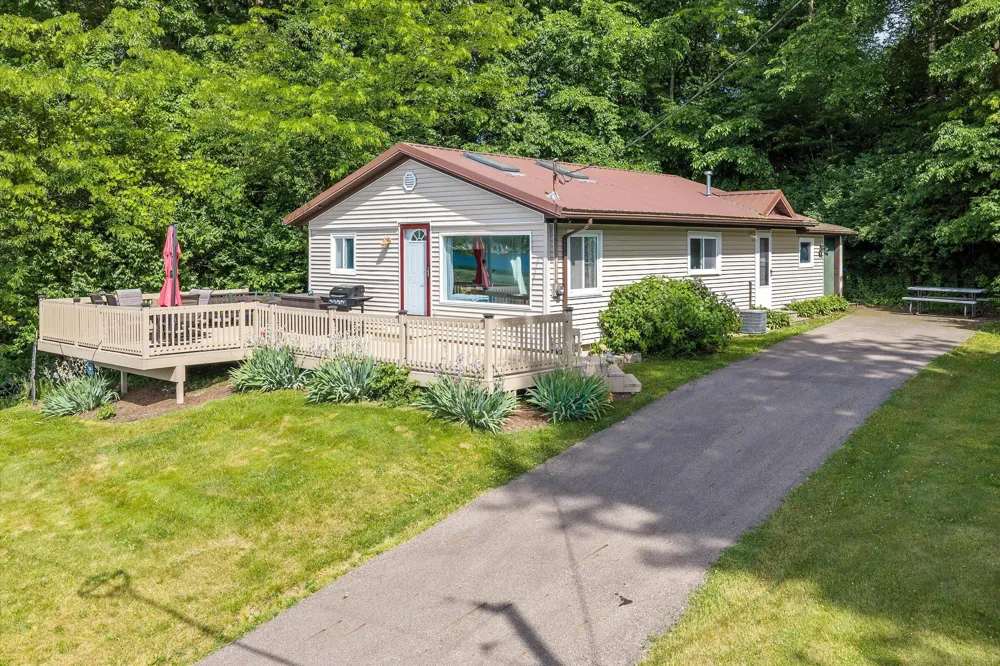 10333 Walnut Drive Fabius Township, MI 49093