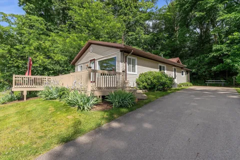 10333 Walnut Drive