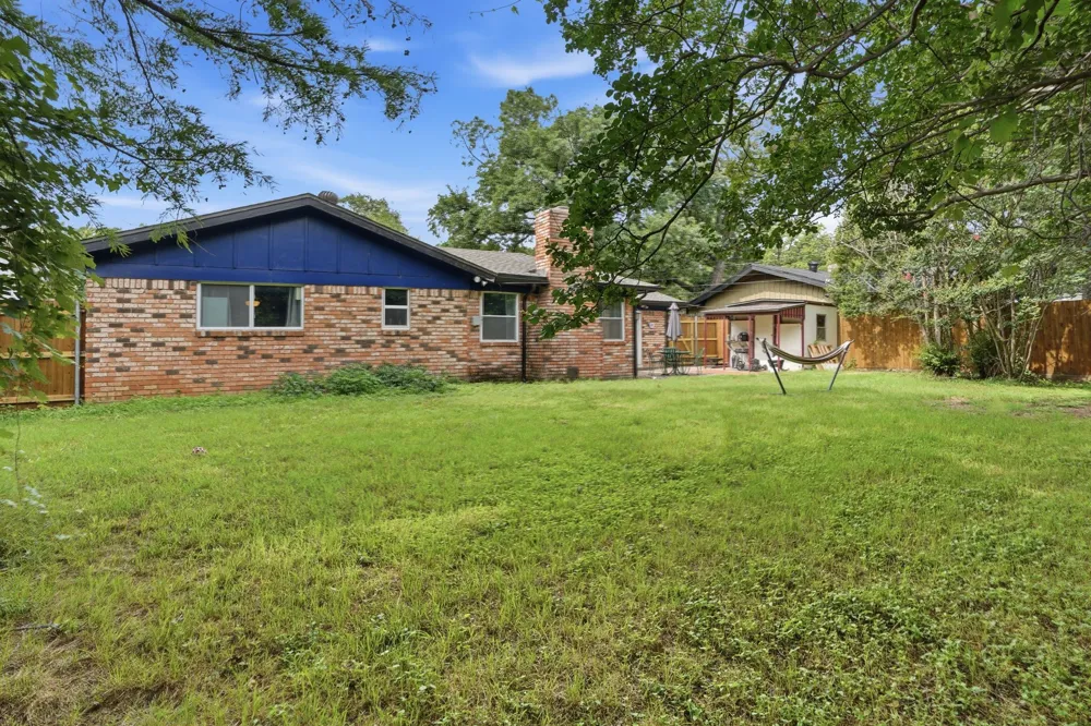 6801 Yolanda Drive Fort Worth, TX 76112