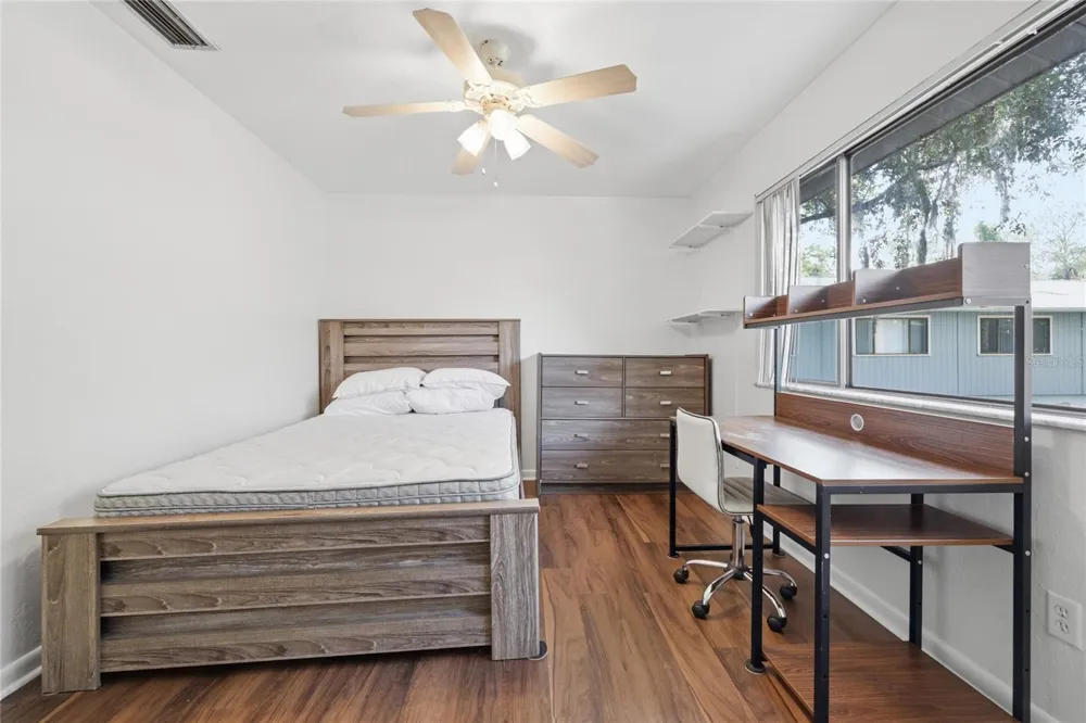 3600 SW 19TH AVENUE #5D Gainesville, FL 32607