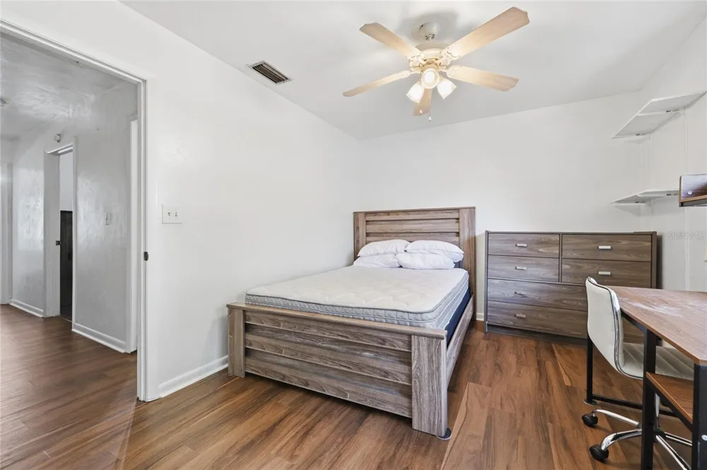 3600 SW 19TH AVENUE #5D Gainesville, FL 32607
