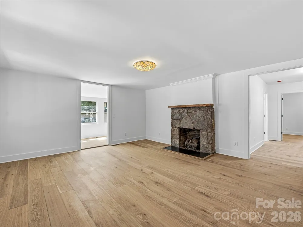895 Trade Street Tryon, NC 28782