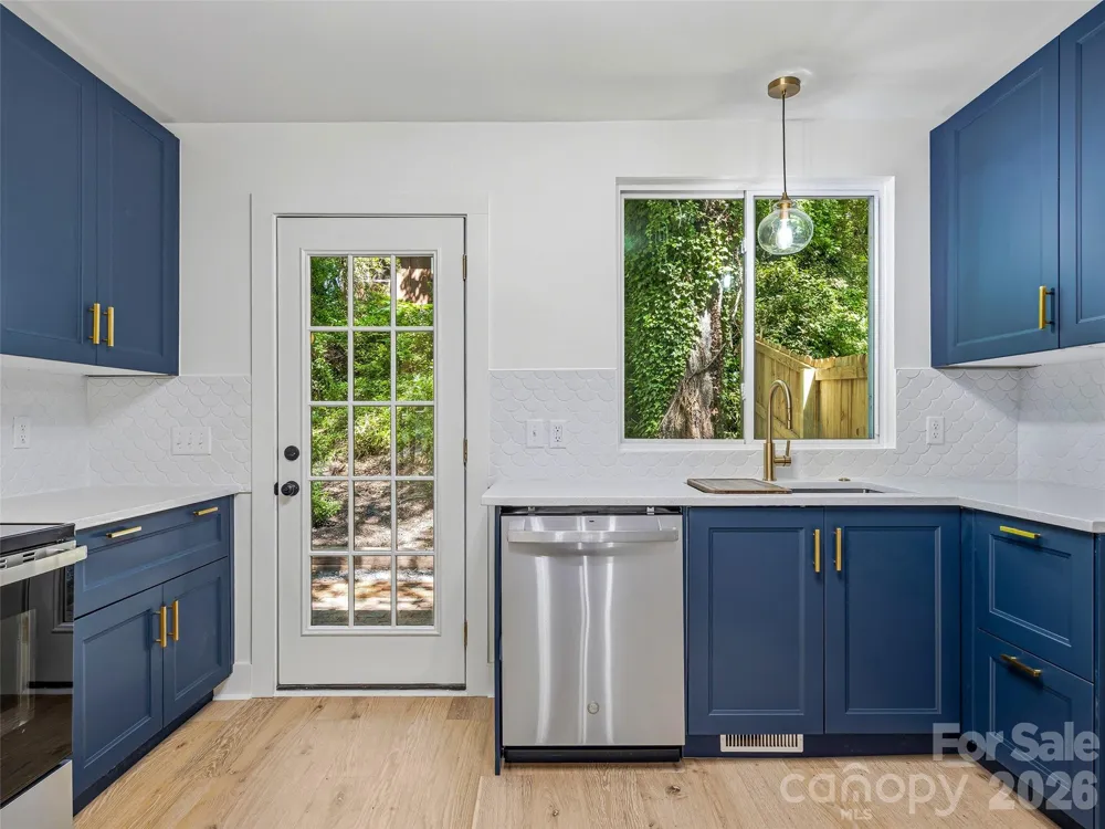 895 Trade Street Tryon, NC 28782